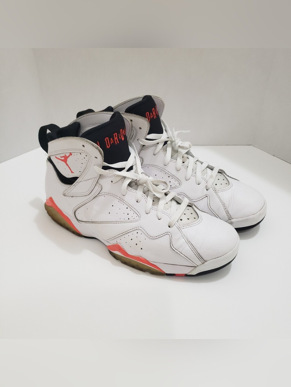 Nike Air Jordan 7 Retro White Infrared CU9307-160 Men’s Size 13 Well Maintained